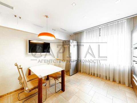 квартира за адресою Круглоуніверситетська вул., 3-5