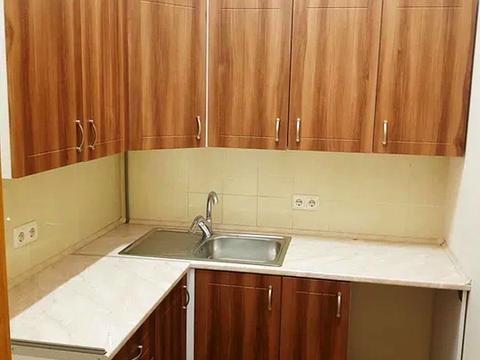 комерційна за адресою Паторжинського вул., 14