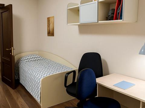 комерційна за адресою Радунська вул., 30