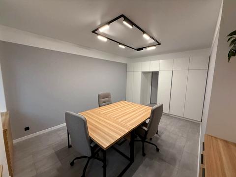 комерційна за адресою Євгена Чикаленка вул. (Пушкінська), 20