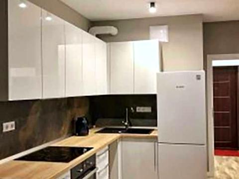 квартира за адресою Зарічна вул., 1-В