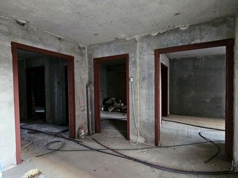 коммерческая по адресу Балтийский пер., 5