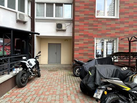 коммерческая по адресу Балтийский пер., 5