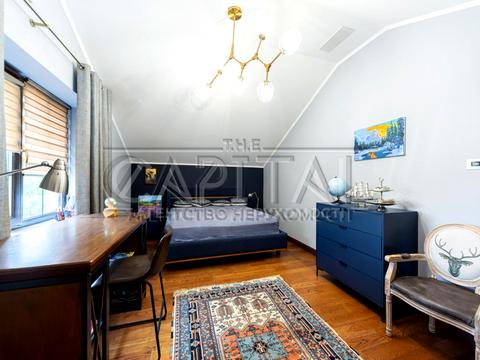 будинок за адресою Київська вул., 1