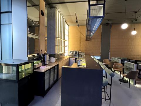 комерційна за адресою Предславинська вул., 53