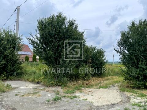 ділянка за адресою Черняхівського вул.