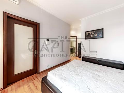 квартира за адресою Євгена Чикаленка вул. (Пушкінська), 25