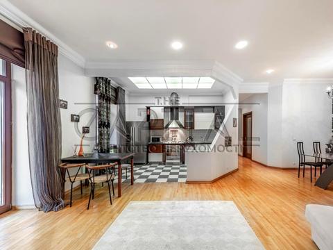 квартира за адресою Євгена Чикаленка вул. (Пушкінська), 25