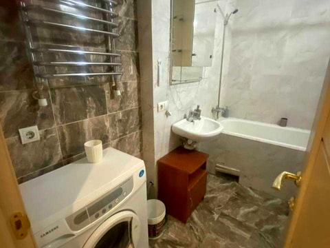 квартира за адресою Сім'ї Стешенків вул. (Тимофія Строкача), 9