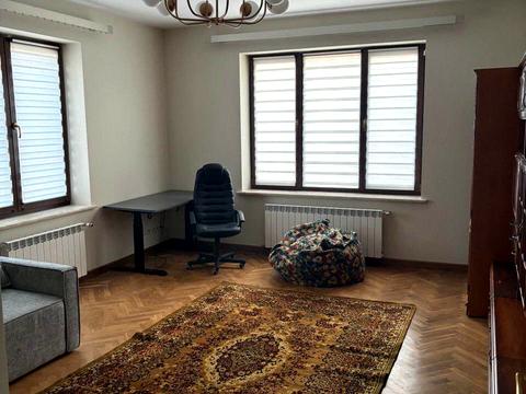 квартира за адресою Аральська вул., 19