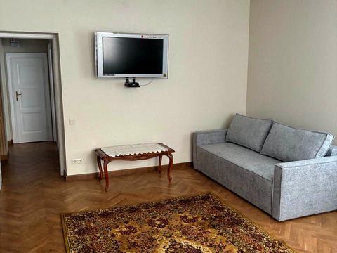 квартира за адресою Аральська вул., 19