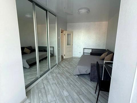 квартира за адресою Степана Бандери вул., 15