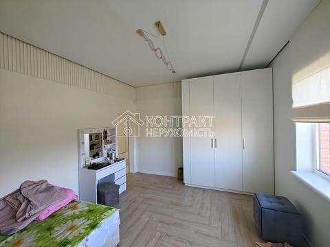 будинок за адресою смт. Бабаї, Мерефянське шоссе, 1