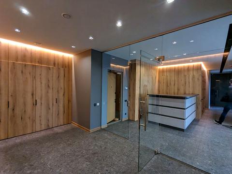 коммерческая по адресу Кловский спуск, 7