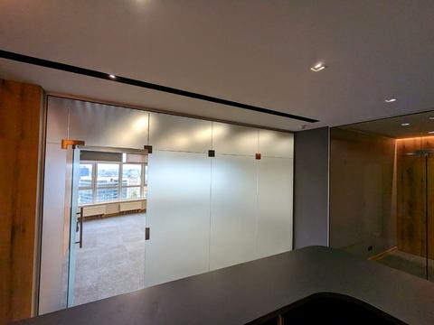 коммерческая по адресу Кловский спуск, 7