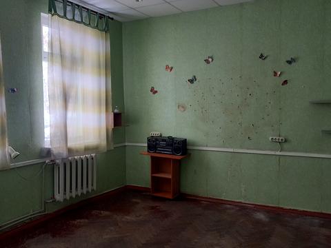 коммерческая по адресу Святослава Ріхтера, 10