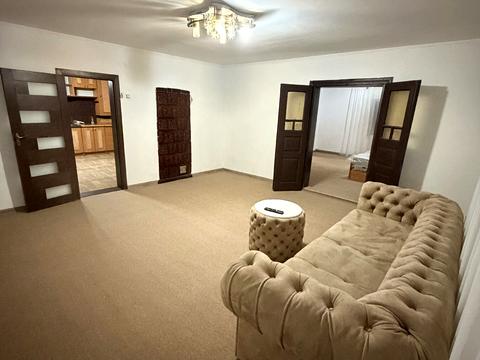 дом по адресу Прикарпатська, 1