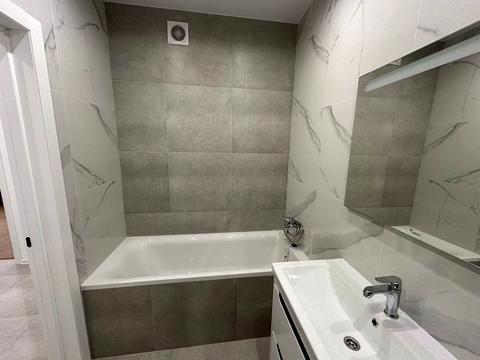 квартира за адресою Дениса Січинського вул., 2а