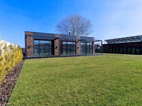 дом по адресу Колгоспна вулиця