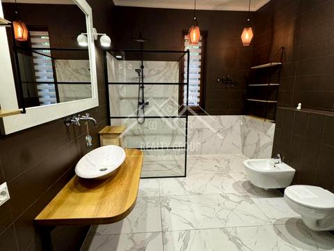 будинок за адресою Петра Веропотвеляна вул. (Чкалова)