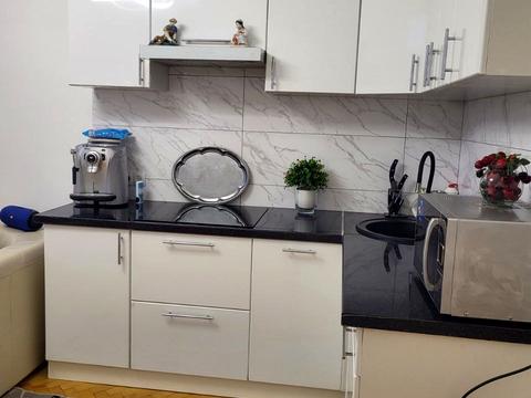 квартира за адресою Берестейської унії пл. (Липнева), 3