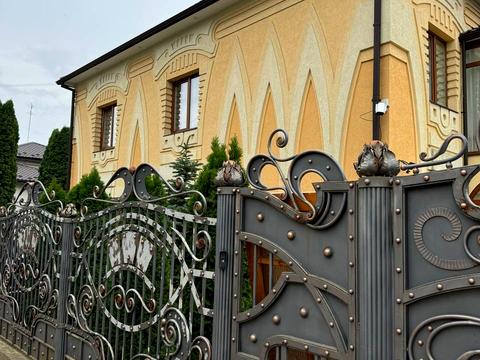 будинок за адресою с. Годилів, Вишнева вул., 19