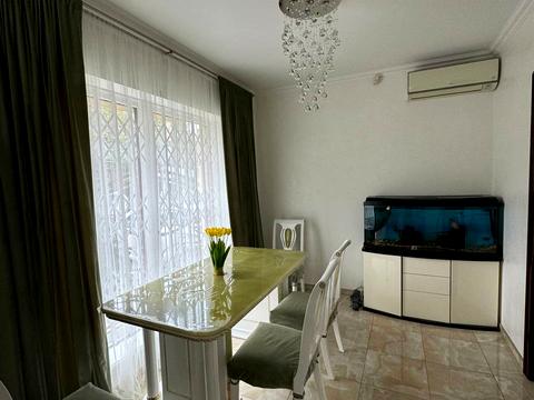 будинок за адресою с. Годилів, Вишнева вул., 19