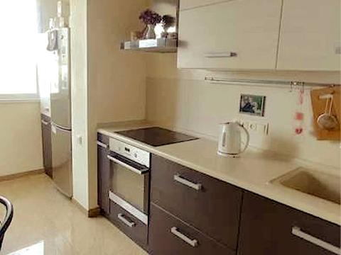 квартира за адресою Хорольська вул., 1