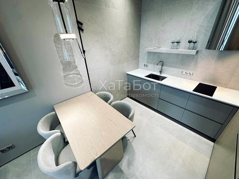 квартира за адресою 93-ї Холодноярської Бригади вул., 4а