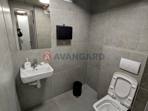 комерційна за адресою Володимира Янева вул., 25