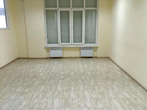 коммерческая по адресу Бандері, 1