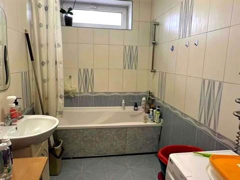 квартира за адресою Ужгород, Мальовнича вул., 3