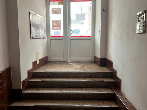 комерційна за адресою Івано-Франківськ, Короля Данила вул., 1