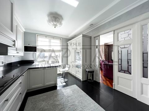 квартира по адресу Институтская ул., 18-А