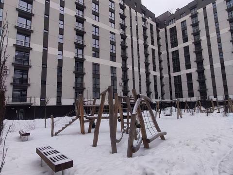 квартира за адресою Олександра Довженка вул., (Будинок 18)