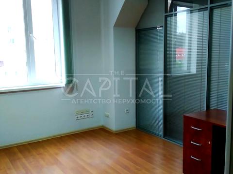 комерційна за адресою Київ, Лінійна вул., 17