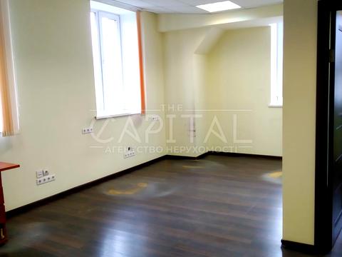 комерційна за адресою Київ, Лінійна вул., 17