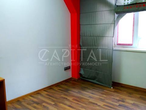 комерційна за адресою Київ, Лінійна вул., 17