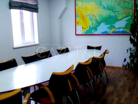 комерційна за адресою Київ, Лінійна вул., 17