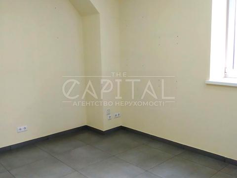 комерційна за адресою Київ, Лінійна вул., 17