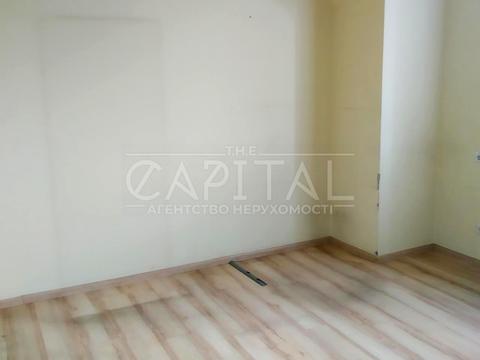 комерційна за адресою Київ, Лінійна вул., 17