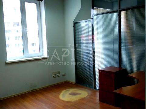 комерційна за адресою Київ, Лінійна вул., 17