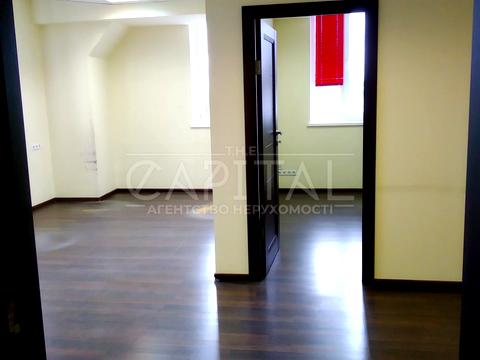 комерційна за адресою Київ, Лінійна вул., 17