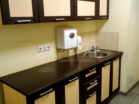 комерційна за адресою Київ, Лінійна вул., 17