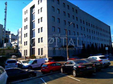 комерційна за адресою Київ, Лінійна вул., 17