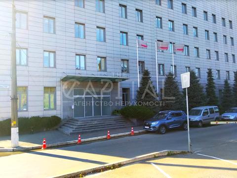 комерційна за адресою Київ, Лінійна вул., 17