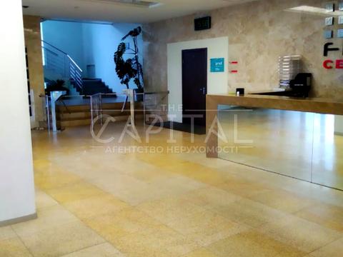 комерційна за адресою Київ, Лінійна вул., 17