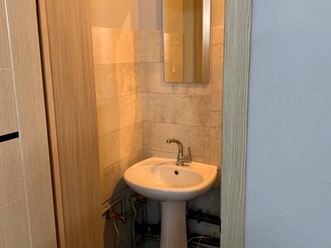 комерційна за адресою Київ, Дарницький бульв., 8-Б