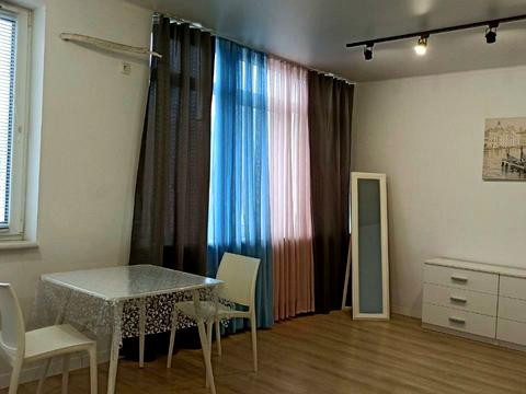 квартира за адресою Перлинна вул., 7