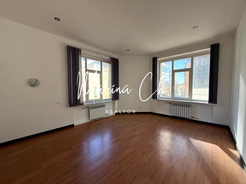 комерційна за адресою Харківська вул., 8А